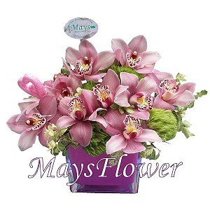 Flower Arrangement in Vase flower-vase-111