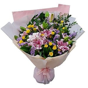 Lilies Bouquet lily-bouquet-501