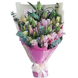 Lilies Bouquet lily-bouquet-502