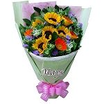 White Valentine's Day Flower flower-bouquet-009
