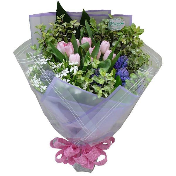 { - tulip-bouquet-103